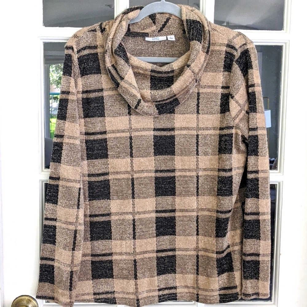 Women's Large Croft & Barrow Cowl Neck Tan Black Sweater Fuzzy Cozy Fall Winter